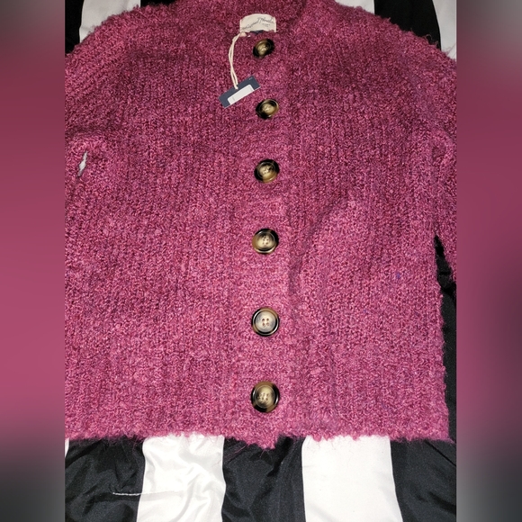Universal Thread Maroon Cardigan (XS)(NWT) - Picture 3 of 5